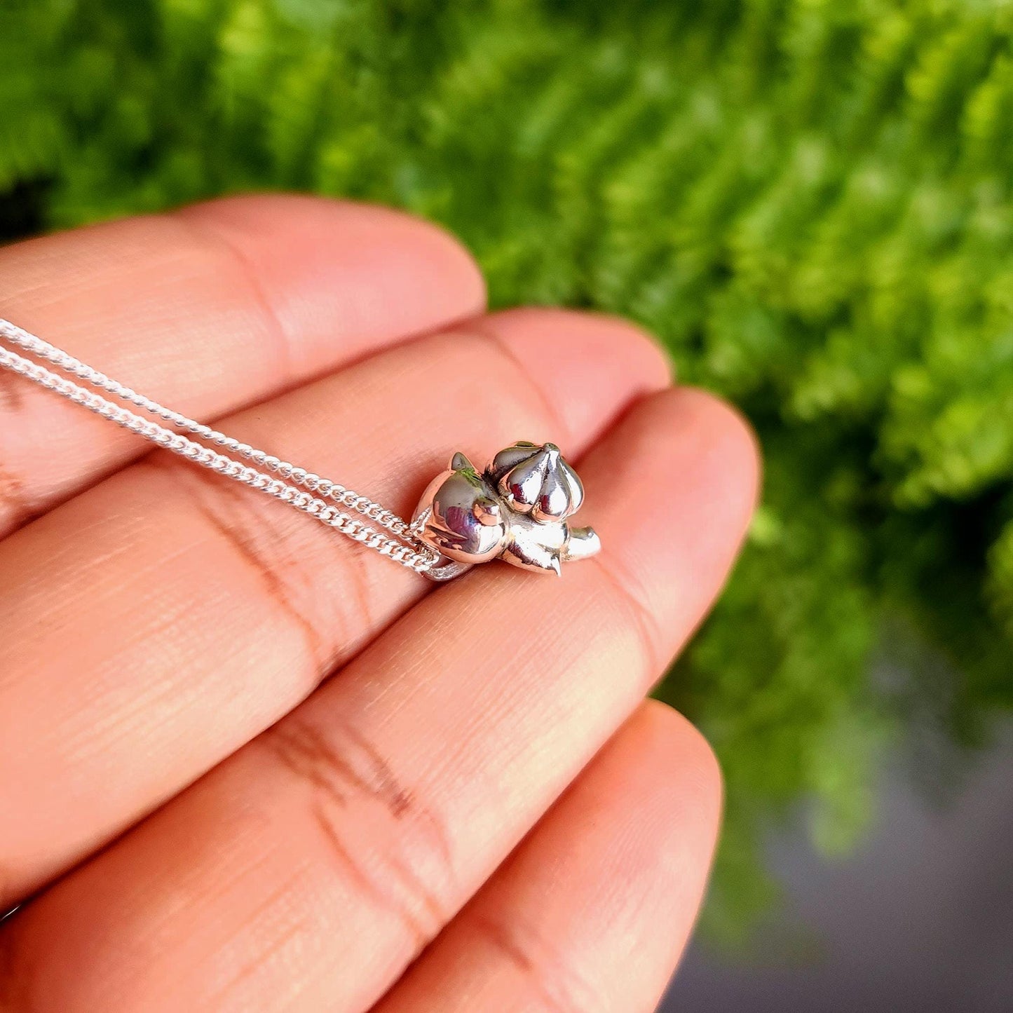 Bulbasaur Silver Pendant - Pokemon Jewelry